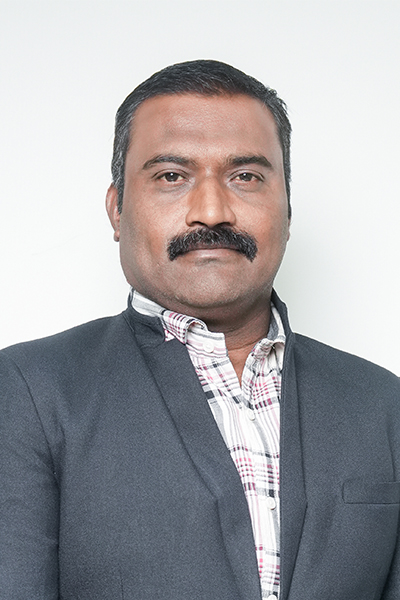  Dr. Anbarasan B