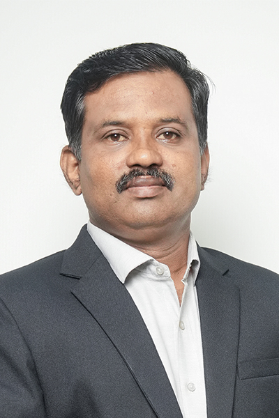 Dr. Murugan M